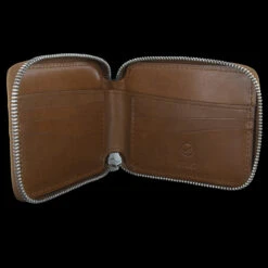 William Henry Bourbon Zip Bi-Fold -Campfire Essentials Shop 31b 33 96767.1625055544.1280.1280 35469.1625055564