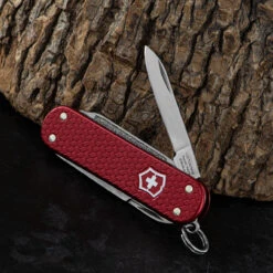 Victorinox Classic Precious Alox -Campfire Essentials Shop BMC 06221401G.4 37687.1648563199