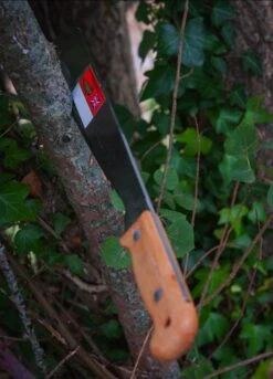 Martindale Golok -Campfire Essentials Shop CCut 207det2 80766.1601290037.1280.1280 60152.1601295472