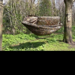 DD Hammocks Nest Hammock Multi-Cam -Campfire Essentials Shop DD 055det 01602.1680259899