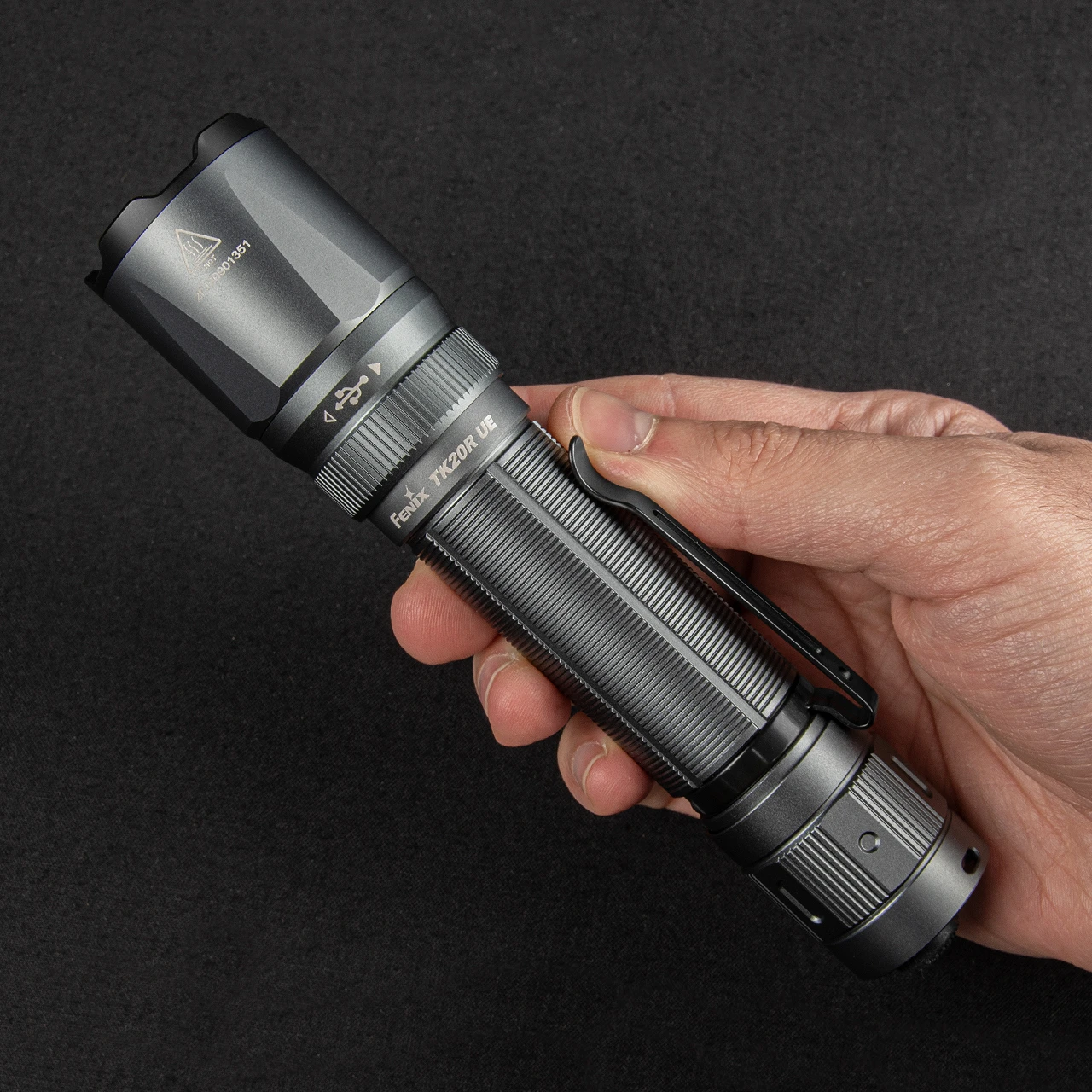 Fenix TK20R UE Tactical Flashlight 8 Fenix TK20R UE Tactical Flashlight - Image 8