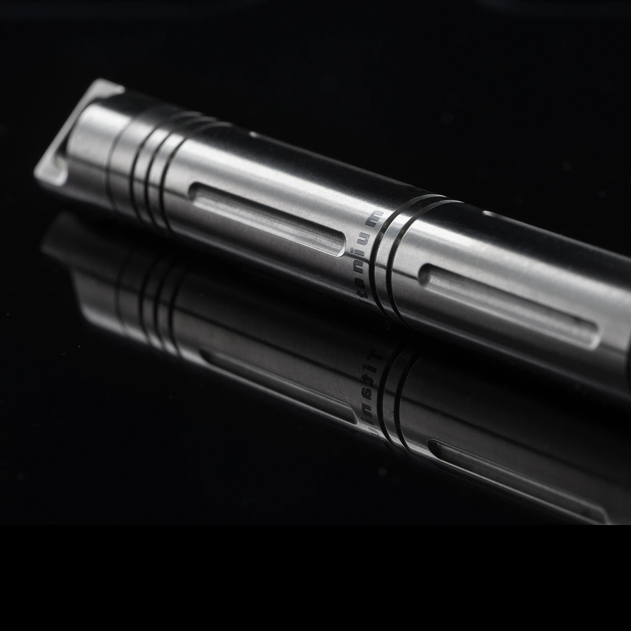 Maratac Slim Pick Titanium Capsule 1 Maratac Slim Pick Titanium Capsule