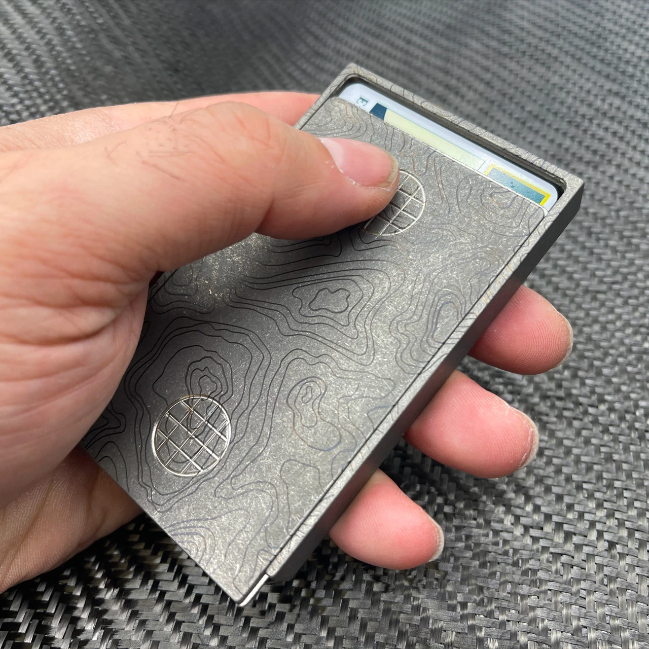 Maratac Topo Slide Top Card Holder 6 Maratac Topo Slide Top Card Holder - Image 6