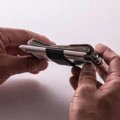 Dango MC01 Titanium Money Clip -Campfire Essentials Shop MC01det5 11009.1659538323.1280.1280 65939.1659538343