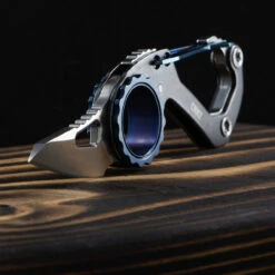 CRKT Compano Sheepsfoot - Carabiner Knife -Campfire Essentials Shop carabiner3 11303.1676039279