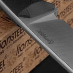 Lion Steel Bushcraft B35 Black G10 -Campfire Essentials Shop ccm ls b35gbkdet4 95267.1587424382