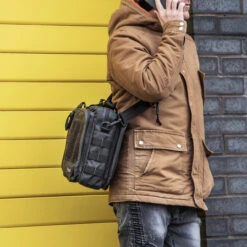 Magforce Cougar 500D Waterproof Portfolio Bag -Campfire Essentials Shop cougar2 52339.1646916749.1280.1280 44465.1660645643.1280.1280 25925.1671704257