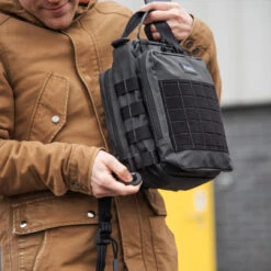 Magforce Cougar 500D Waterproof Portfolio Bag -Campfire Essentials Shop cougar3 86154.1646916748.1280.1280 96641.1660645643.1280.1280 63800.1671704257