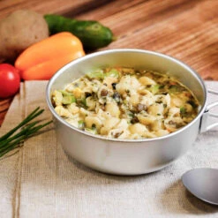 Expedition Foods Vegetarian Getaway Pack -Campfire Essentials Shop med pasta 60089.1597417946